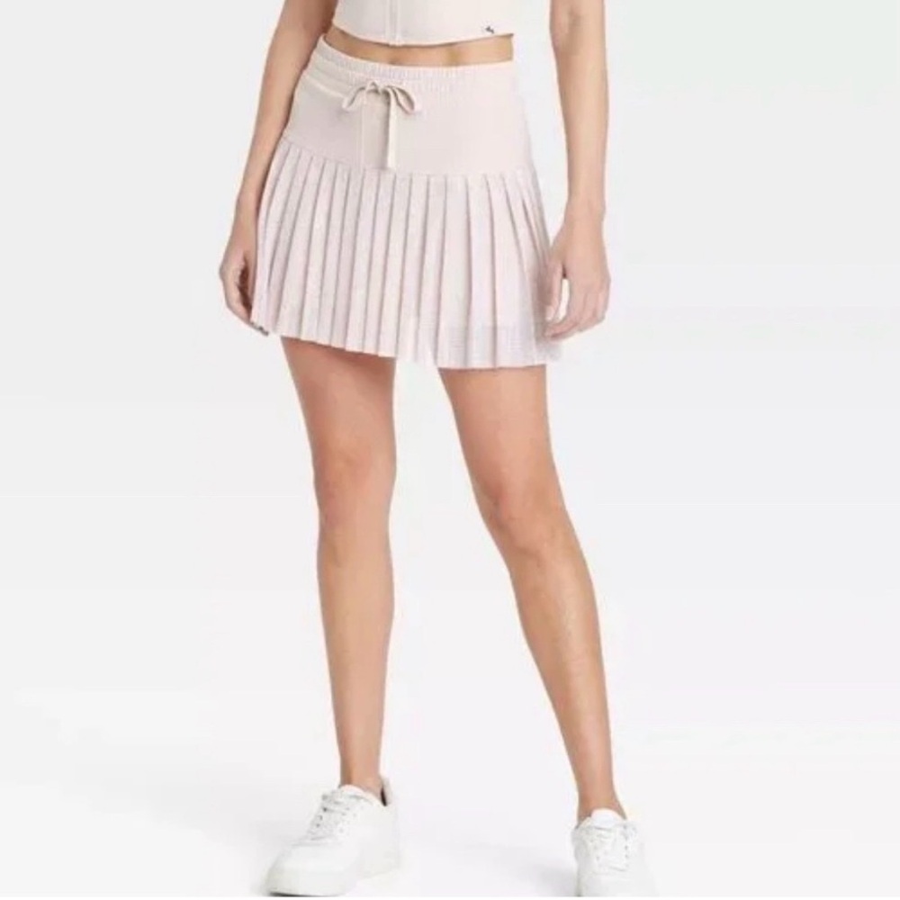 Joy Lab soft pink Mesh Pleated
Tennis skort